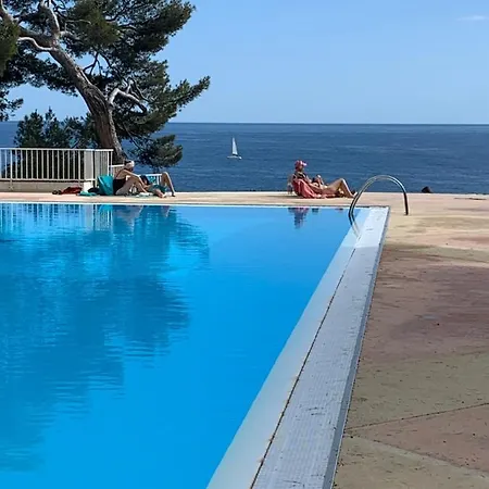 Appartement Horizon Bleu : Pieds Dans L'eau Bandol