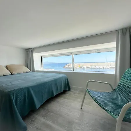 Appartement Horizon Bleu : Pieds Dans L'eau *